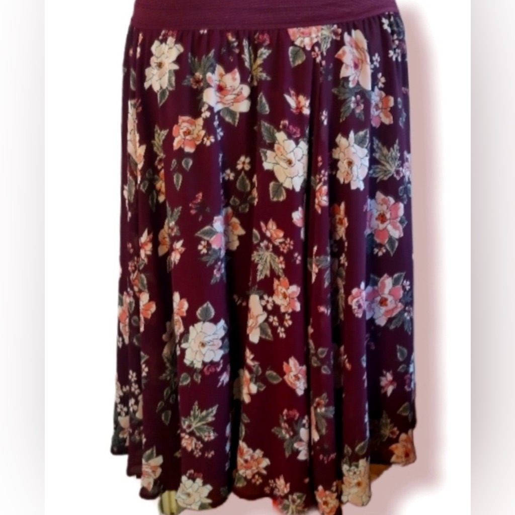 Torrid Burgundy Floral Chiffon Lined Midi Skirt, Plus Size 1x/2x, Euc Retail $59